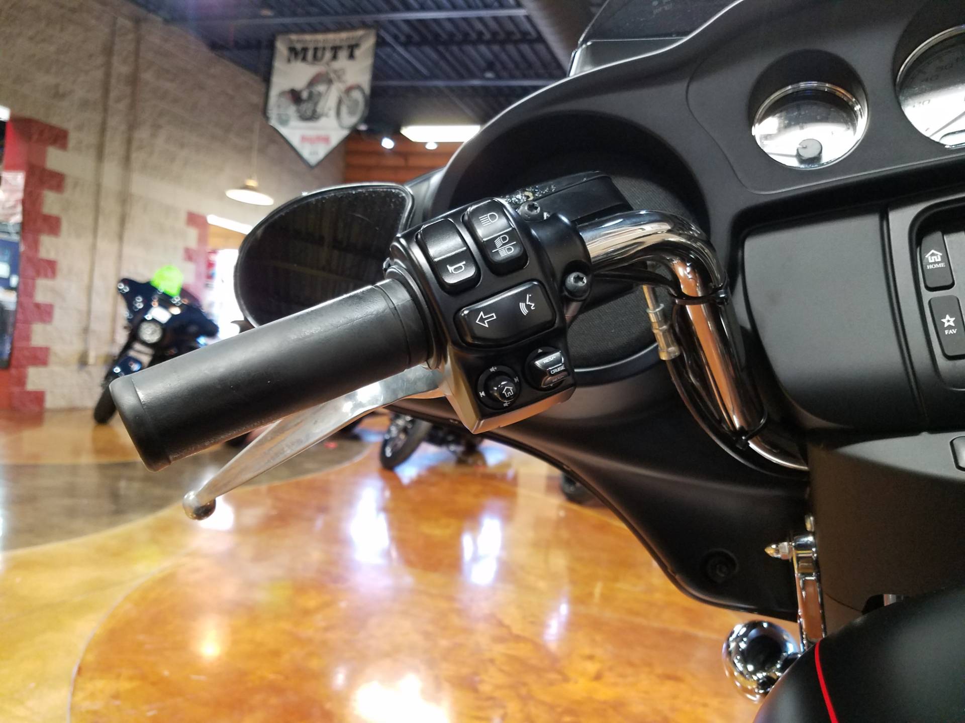 2015 Harley-Davidson Street Glide® Special in Big Bend, Wisconsin - Photo 52