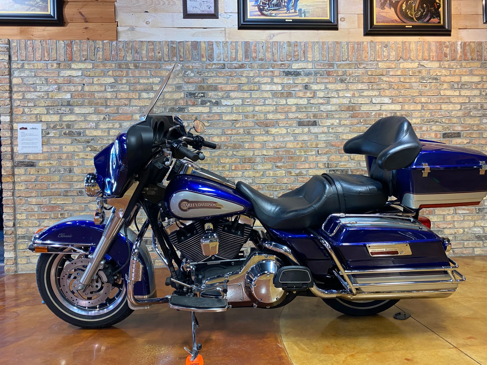 2006 Harley-Davidson Electra Glide® Classic in Big Bend, Wisconsin - Photo 15