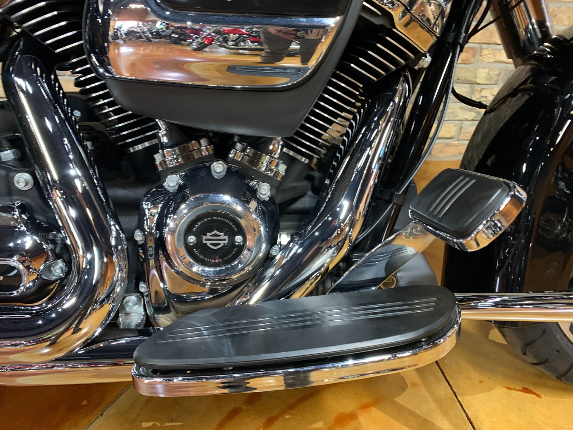 2020 Harley-Davidson Road Glide® in Big Bend, Wisconsin - Photo 13