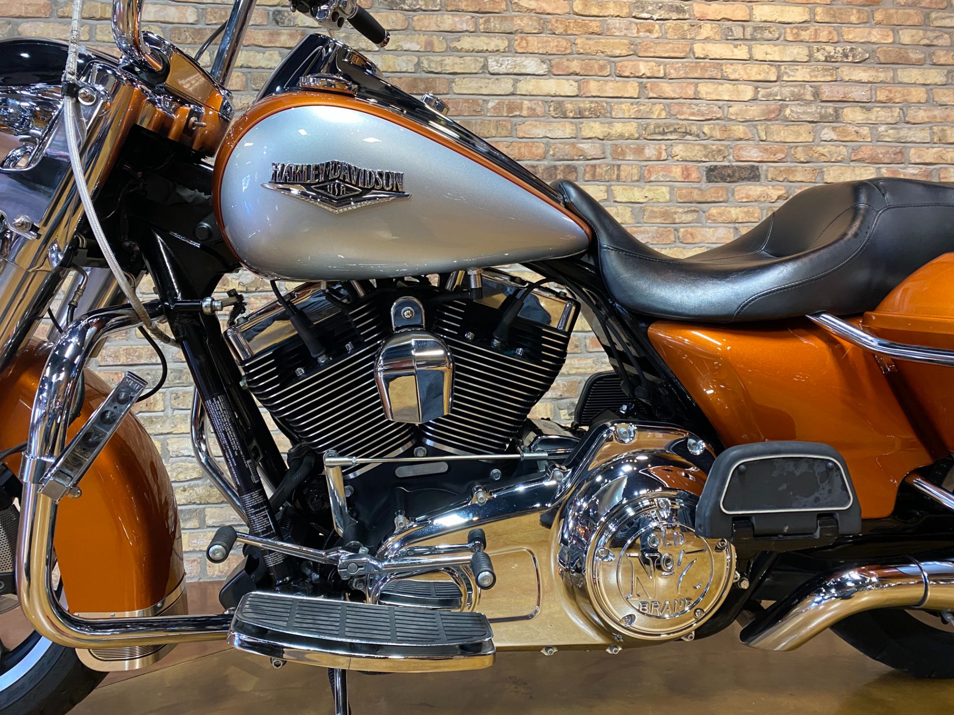 2014 Harley-Davidson Road King® in Big Bend, Wisconsin - Photo 16