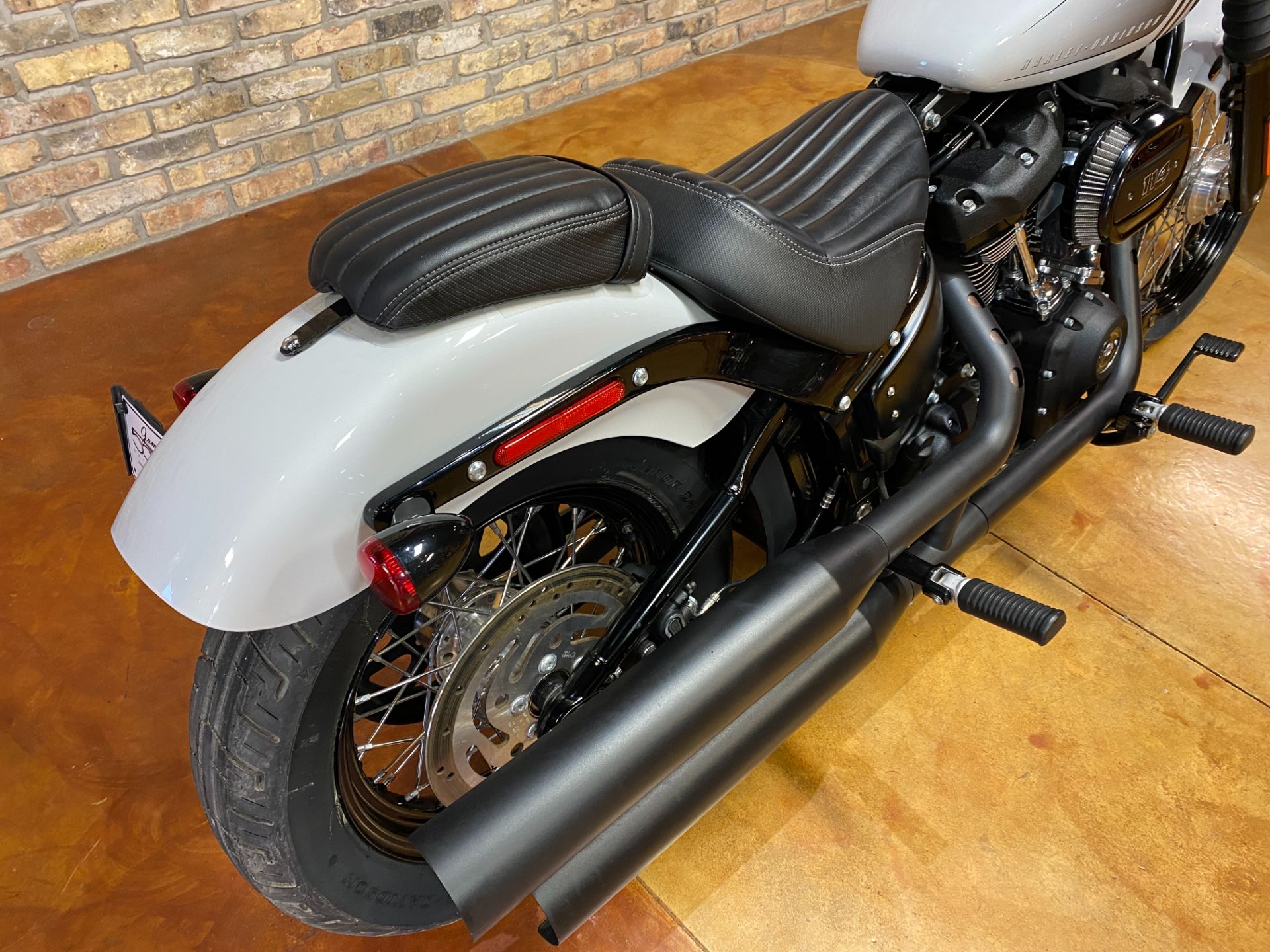 2021 Harley-Davidson Street Bob® 114 in Big Bend, Wisconsin - Photo 10