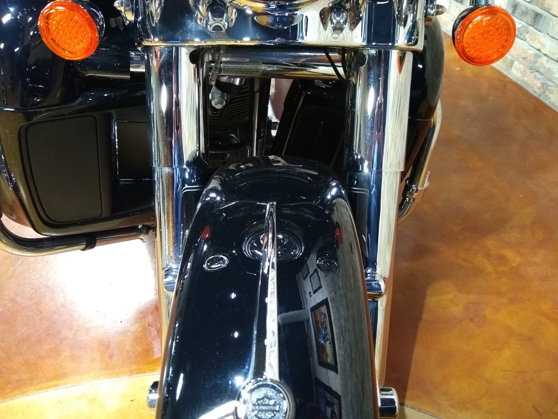 2015 Harley-Davidson Electra Glide® Ultra Classic® in Big Bend, Wisconsin - Photo 21