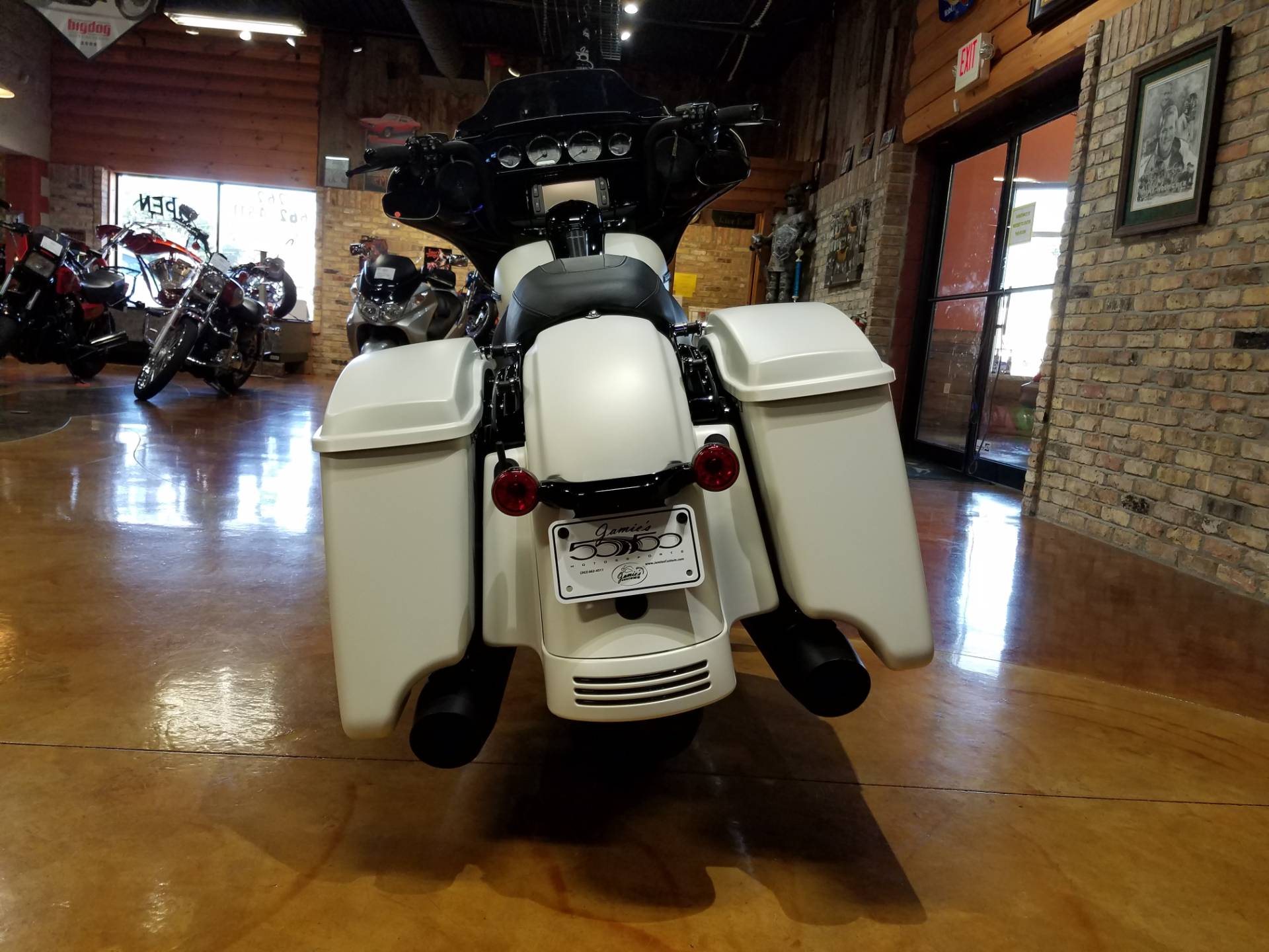 2018 Harley-Davidson Street Glide® Special in Big Bend, Wisconsin - Photo 44