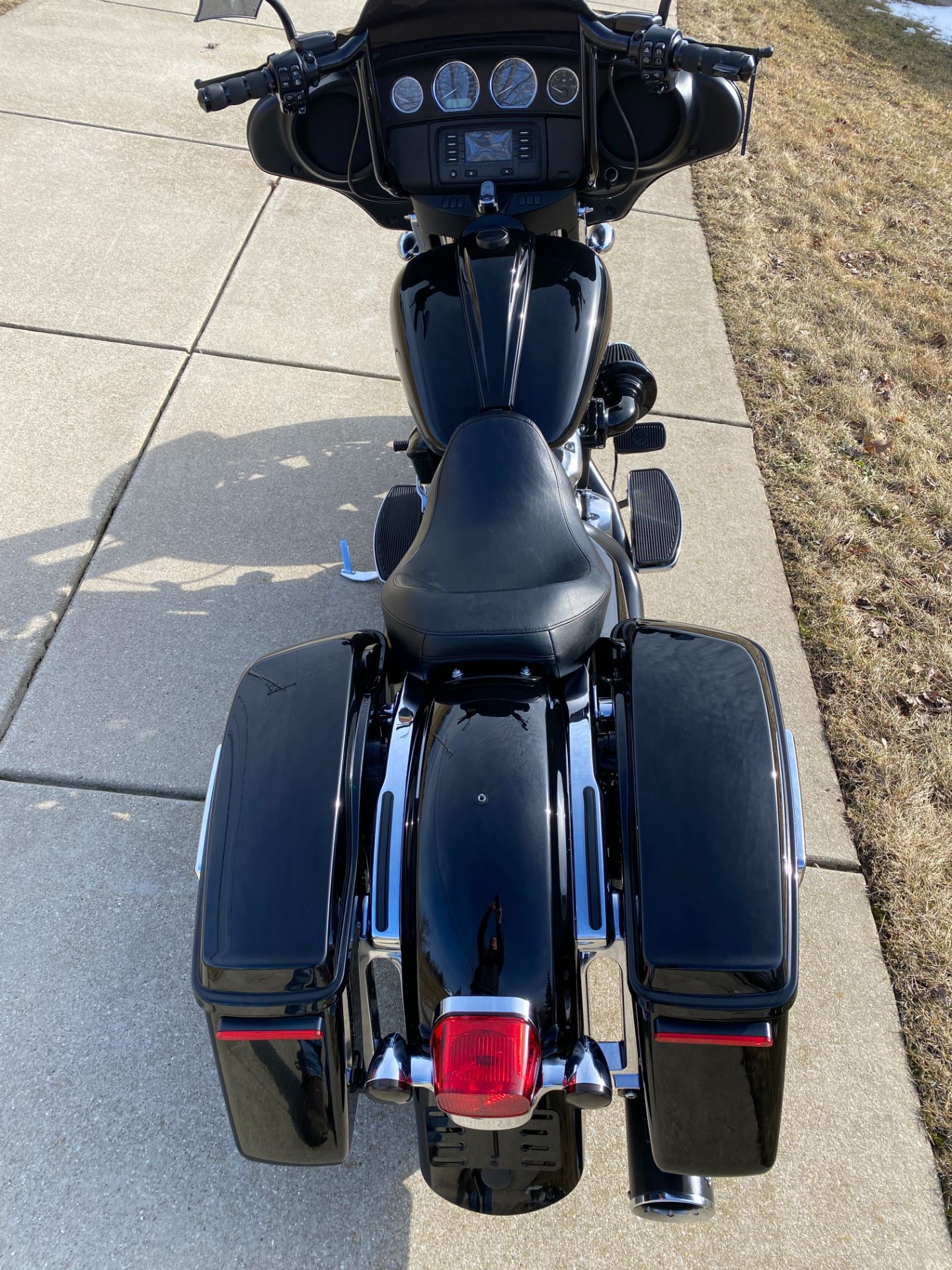 2019 Harley-Davidson Electra Glide® Standard in Big Bend, Wisconsin - Photo 14