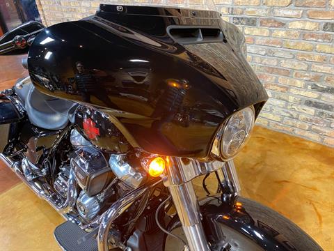 2019 Harley-Davidson Electra Glide® Standard in Big Bend, Wisconsin - Photo 8