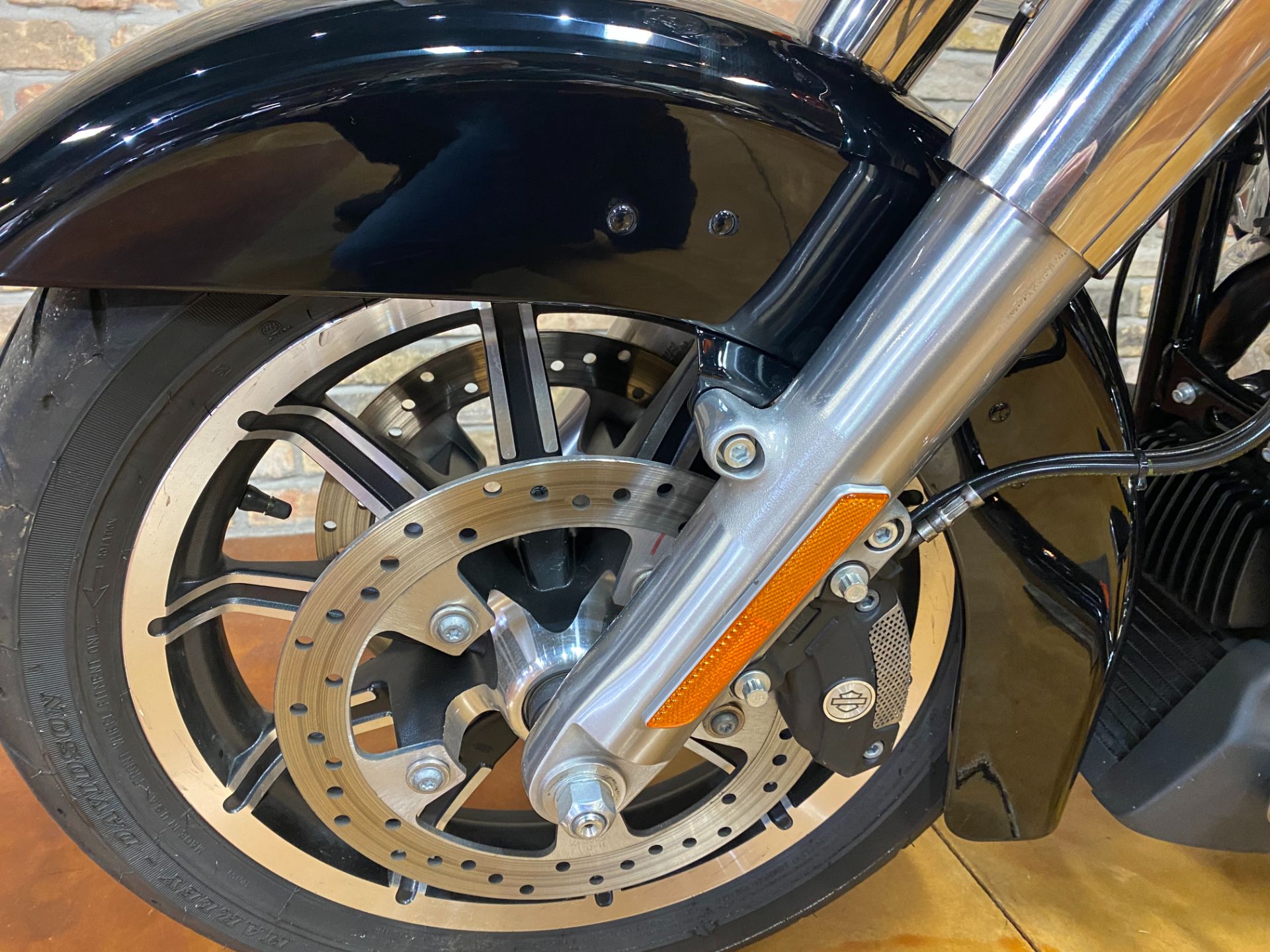2019 Harley-Davidson Electra Glide® Standard in Big Bend, Wisconsin - Photo 21