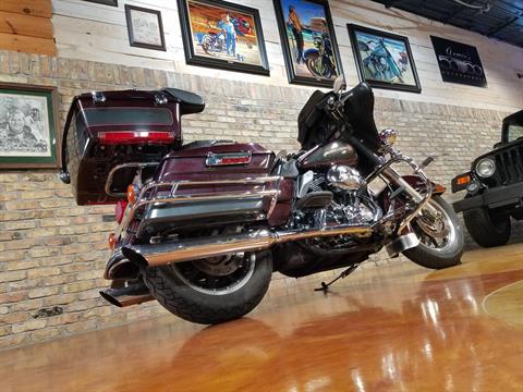 2005 Harley-Davidson FLHTC/FLHTCI Electra Glide® Classic in Big Bend, Wisconsin - Photo 4