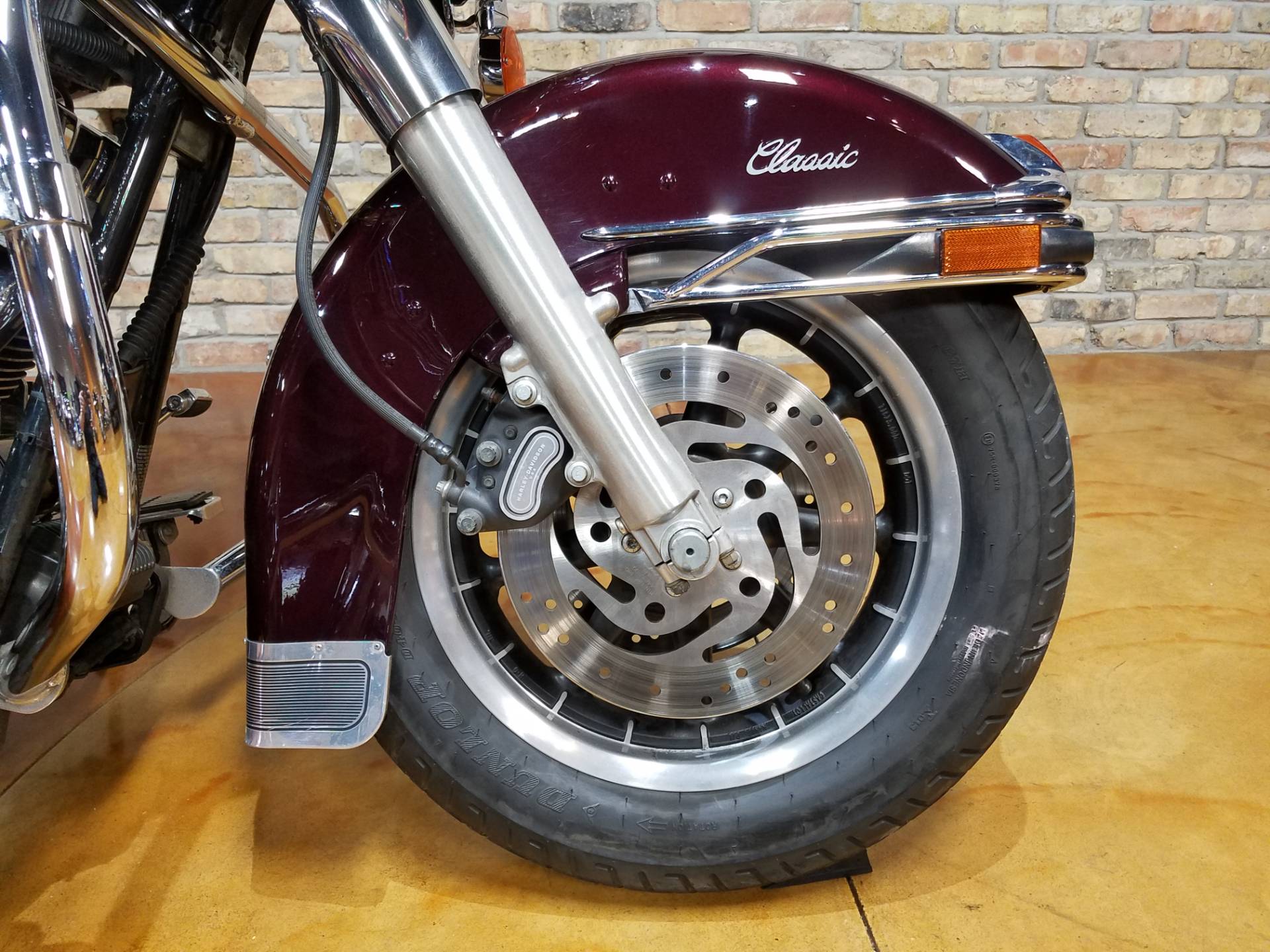 2005 Harley-Davidson FLHTC/FLHTCI Electra Glide® Classic in Big Bend, Wisconsin - Photo 17