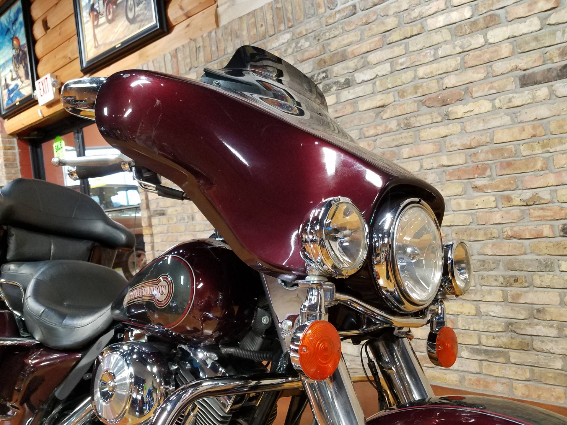 2005 Harley-Davidson FLHTC/FLHTCI Electra Glide® Classic in Big Bend, Wisconsin - Photo 18