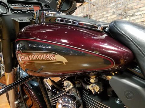 2005 Harley-Davidson FLHTC/FLHTCI Electra Glide® Classic in Big Bend, Wisconsin - Photo 40