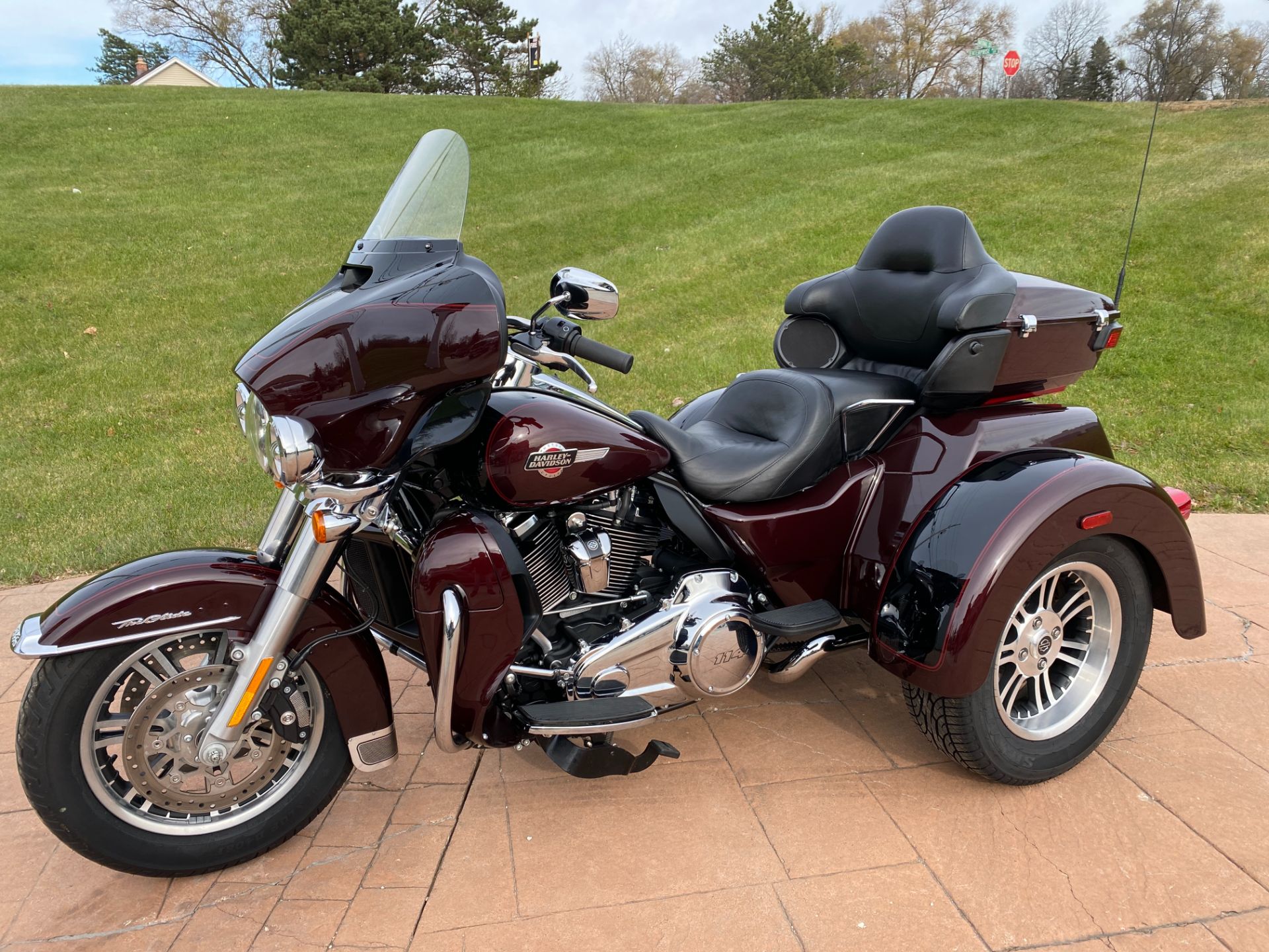 2022 Harley-Davidson Tri Glide® Ultra in Big Bend, Wisconsin - Photo 24