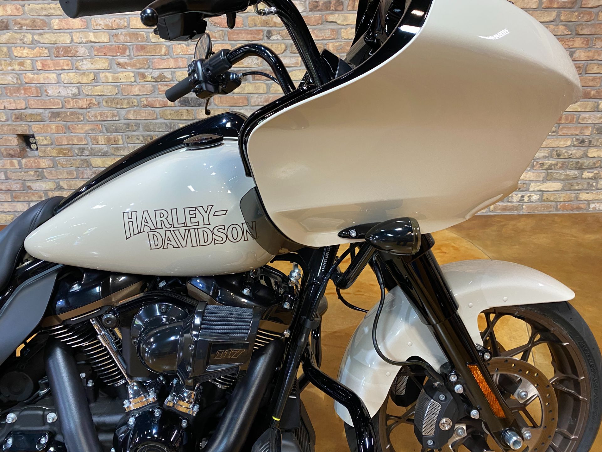 2023 Harley-Davidson Road Glide® ST in Big Bend, Wisconsin - Photo 4