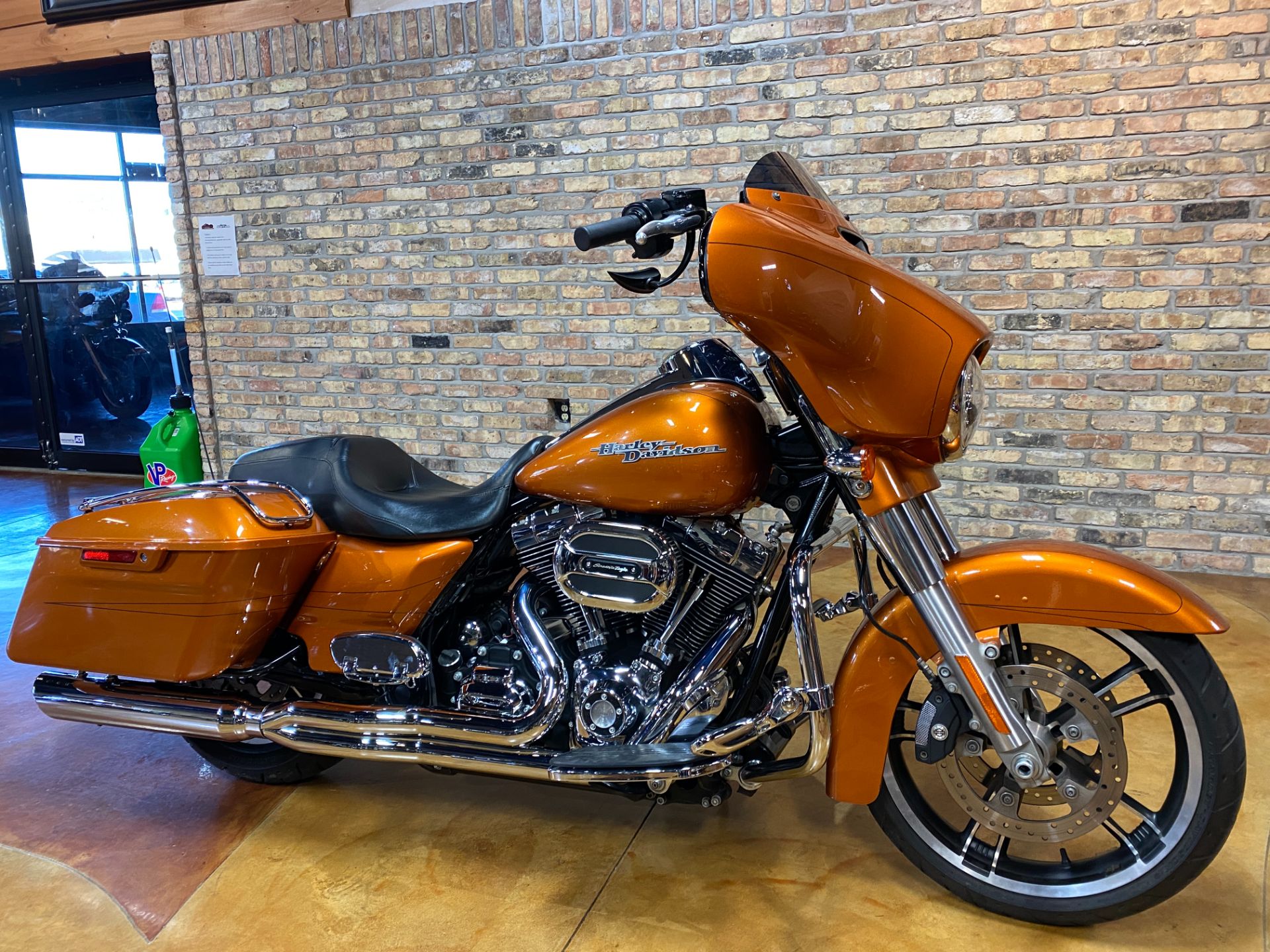 2014 Harley-Davidson Street Glide® Special in Big Bend, Wisconsin - Photo 3