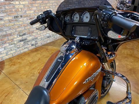 2014 Harley-Davidson Street Glide® Special in Big Bend, Wisconsin - Photo 10