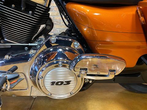 2014 Harley-Davidson Street Glide® Special in Big Bend, Wisconsin - Photo 17