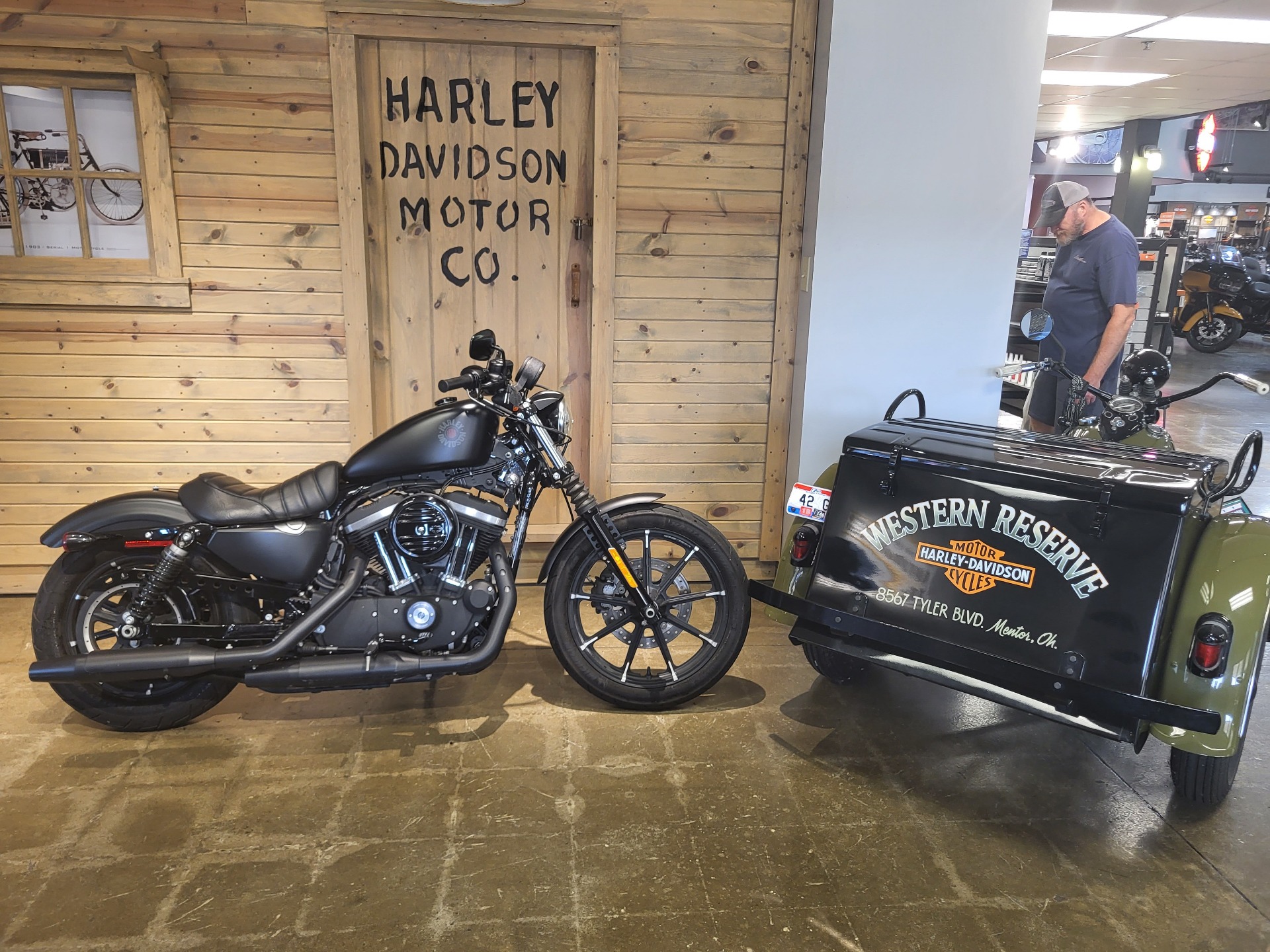 2019 Harley-Davidson Iron 883™ in Mentor, Ohio - Photo 1