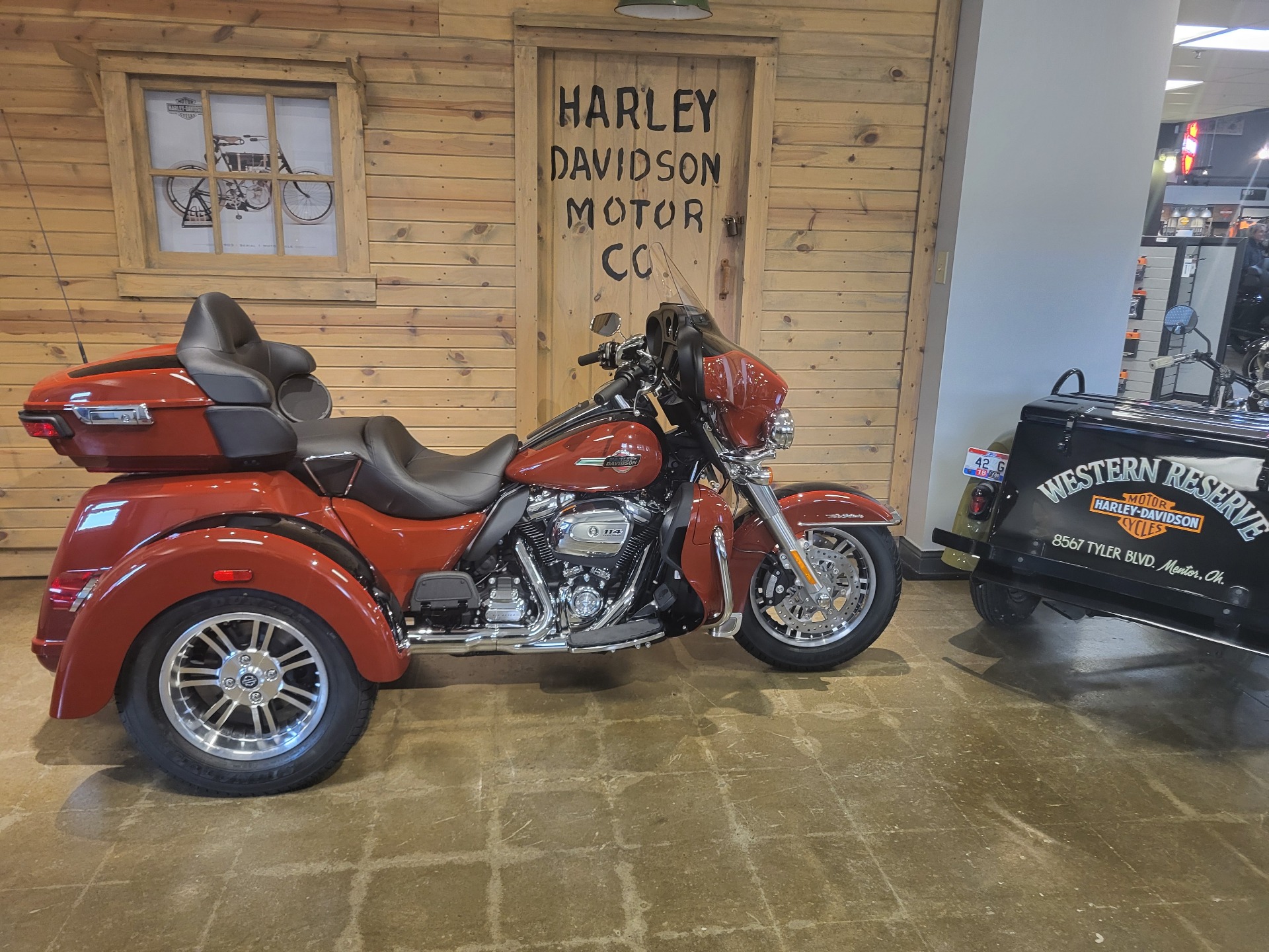 2024 Harley-Davidson Tri Glide® Ultra in Mentor, Ohio - Photo 1