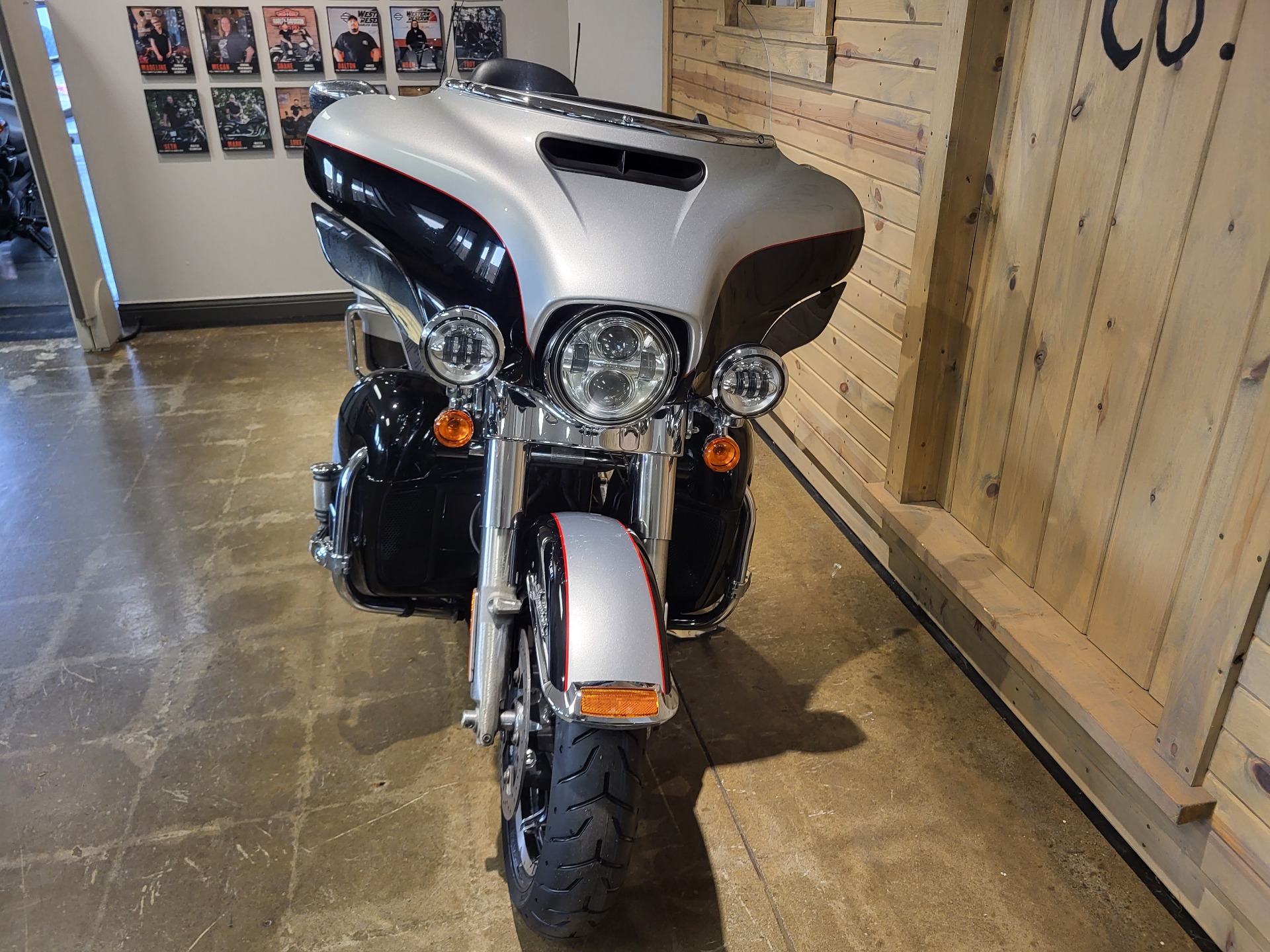 2015 Harley-Davidson Ultra Limited Low in Mentor, Ohio - Photo 12