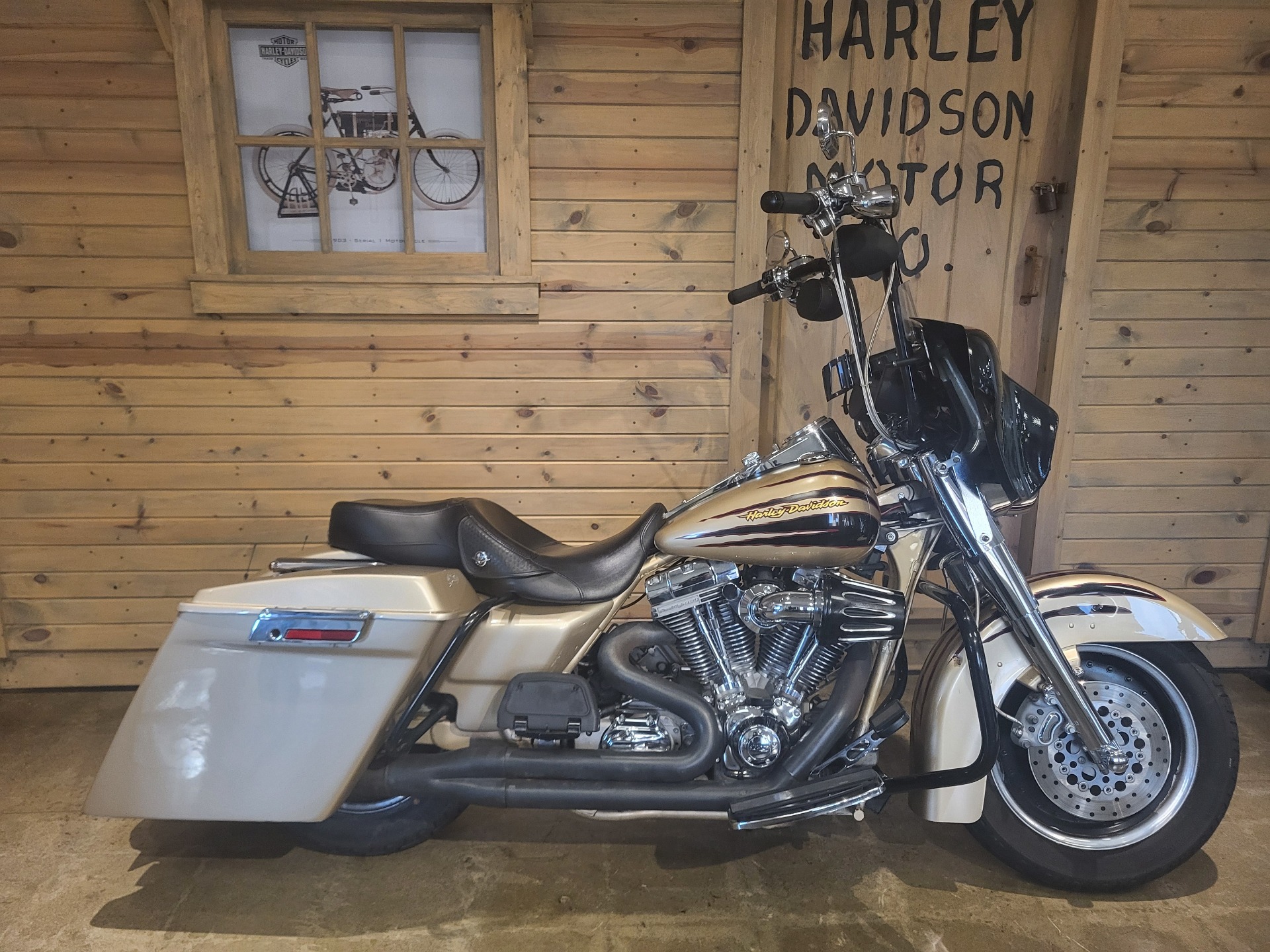 2003 Harley-Davidson Screamin' Eagle®  Road King® in Mentor, Ohio - Photo 9