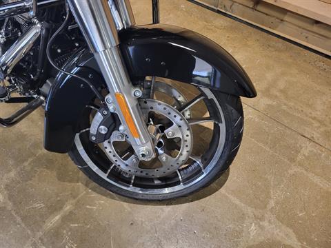 2023 Harley-Davidson Road Glide® in Mentor, Ohio - Photo 9