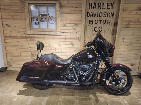 2022 Harley-Davidson Street Glide® Special in Mentor, Ohio - Photo 1