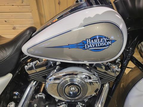 2008 Harley-Davidson Electra Glide® Classic in Mentor, Ohio - Photo 2
