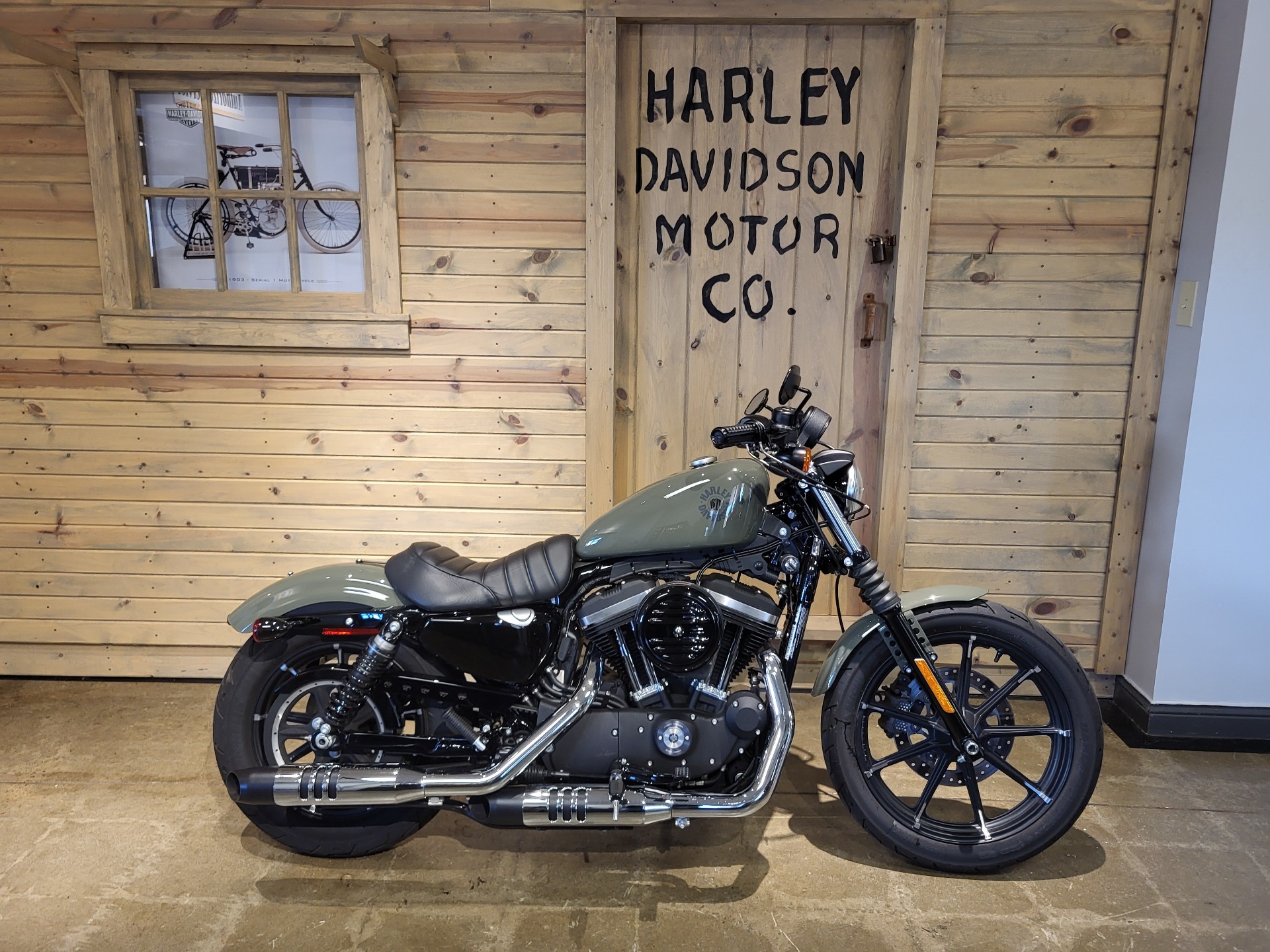 2021 Harley-Davidson Iron 883™ in Mentor, Ohio - Photo 1