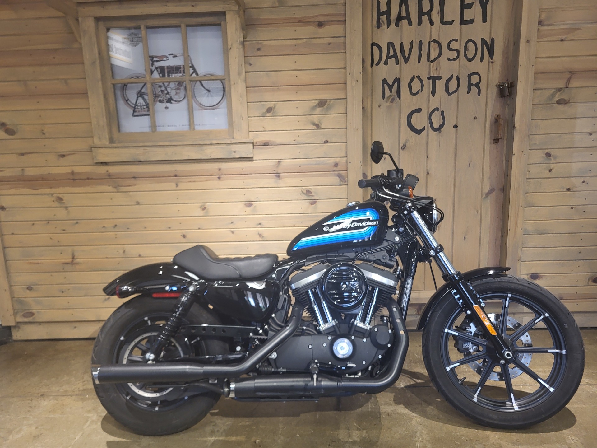 2019 Harley-Davidson Iron 883™ in Mentor, Ohio - Photo 8