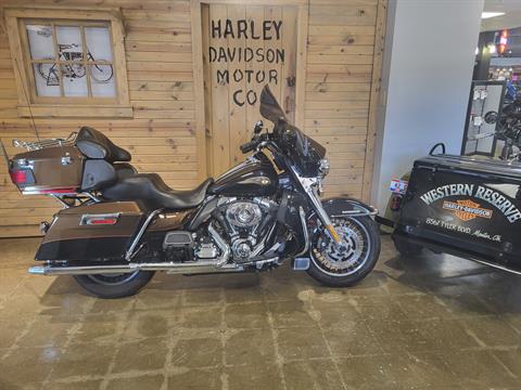 2013 Harley-Davidson Electra Glide® Ultra Limited 110th Anniversary Edition in Mentor, Ohio