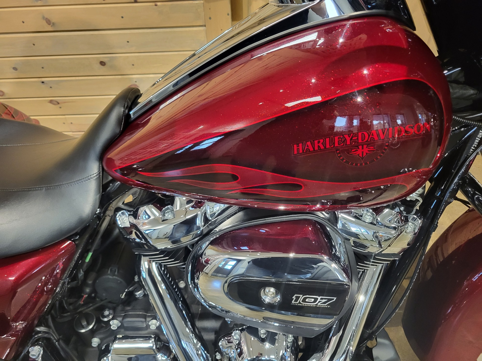 2017 Harley-Davidson Street Glide® Special in Mentor, Ohio - Photo 2