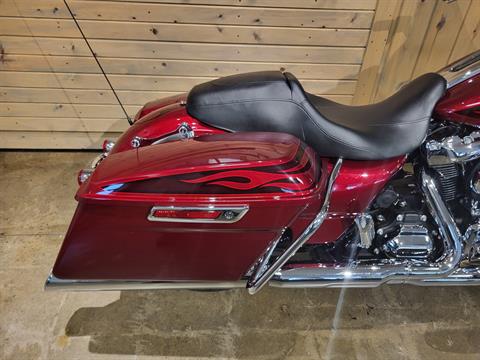 2017 Harley-Davidson Street Glide® Special in Mentor, Ohio - Photo 3