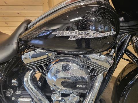 2016 Harley-Davidson Street Glide® Special in Mentor, Ohio - Photo 2