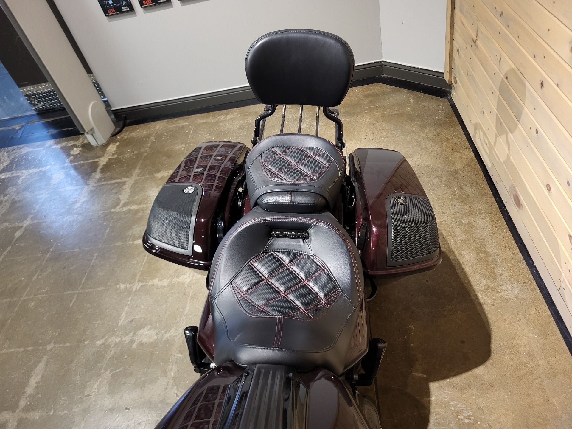 2019 Harley-Davidson CVO™ Street Glide® in Mentor, Ohio - Photo 5