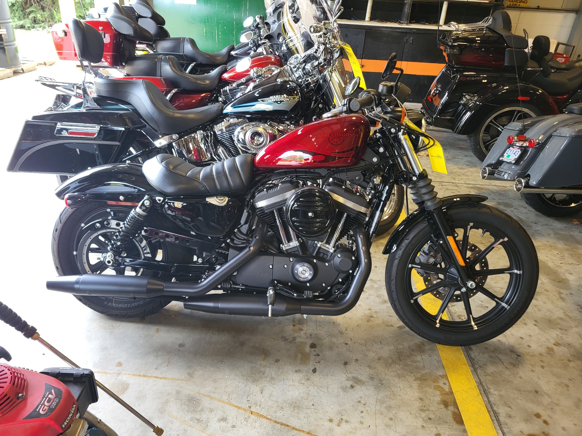 2017 Harley-Davidson Iron 883™ in Mentor, Ohio
