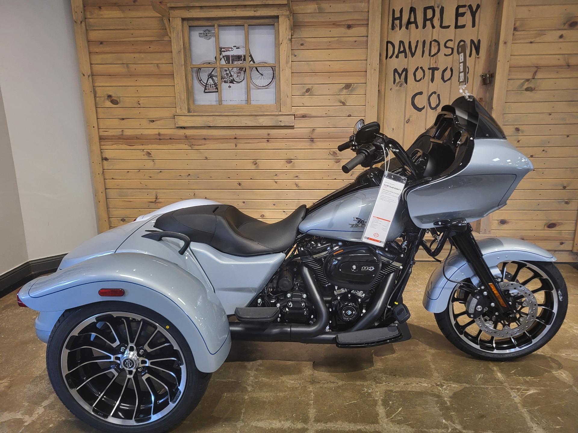 2024 Harley-Davidson Road Glide® 3 in Mentor, Ohio - Photo 10