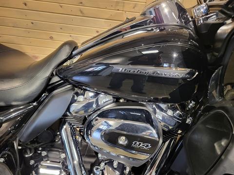 2019 Harley-Davidson Road Glide® Ultra in Mentor, Ohio - Photo 3