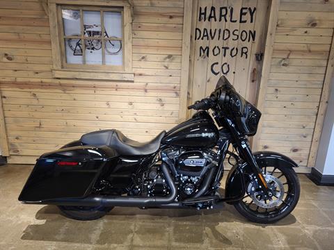 2019 Harley-Davidson Street Glide® Special in Mentor, Ohio - Photo 1