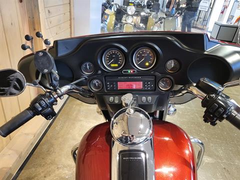 2010 Harley-Davidson Electra Glide® Classic in Mentor, Ohio - Photo 4
