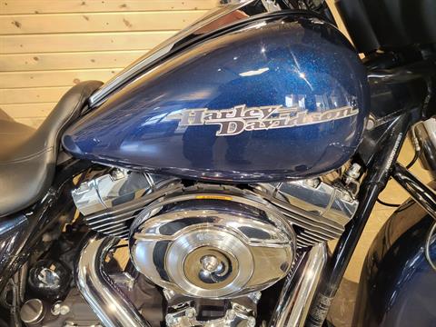 2012 Harley-Davidson Street Glide® in Mentor, Ohio - Photo 2