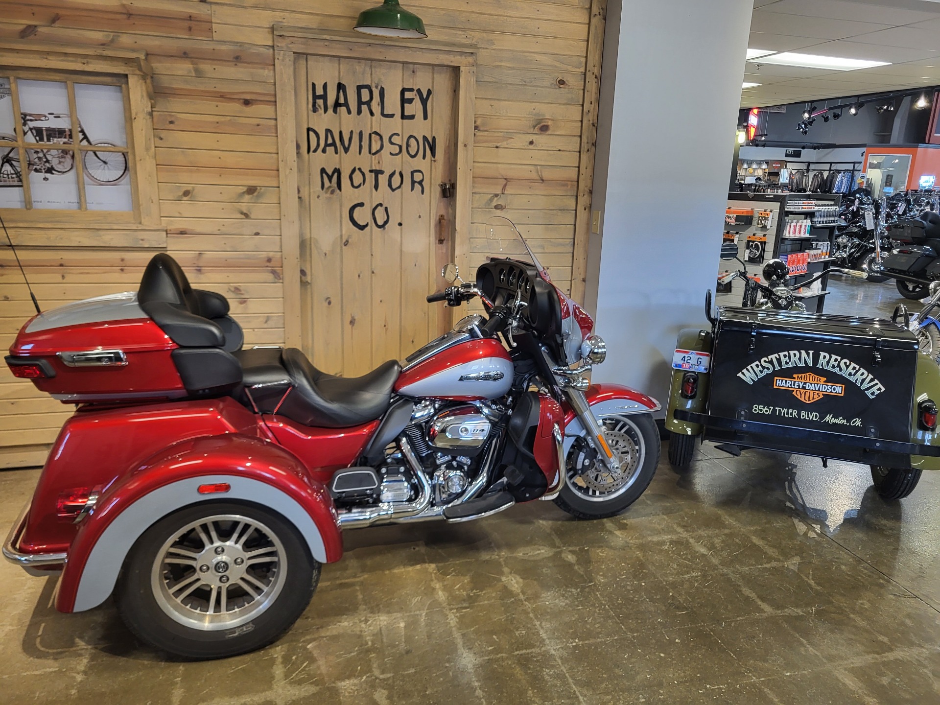 2019 Harley-Davidson Tri Glide® Ultra in Mentor, Ohio - Photo 1