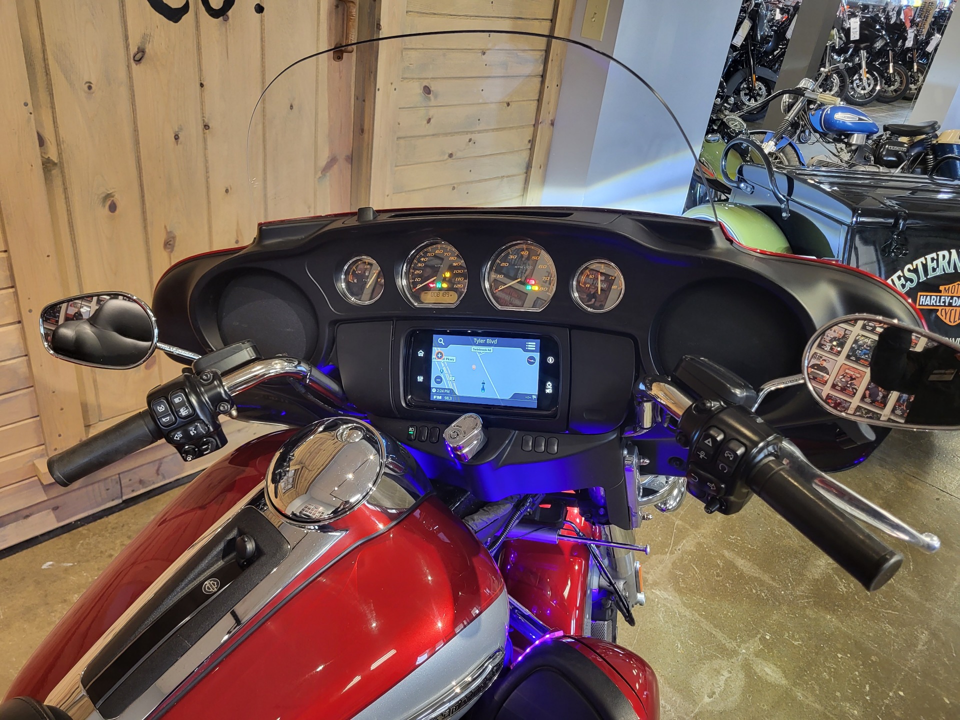 2019 Harley-Davidson Tri Glide® Ultra in Mentor, Ohio - Photo 7
