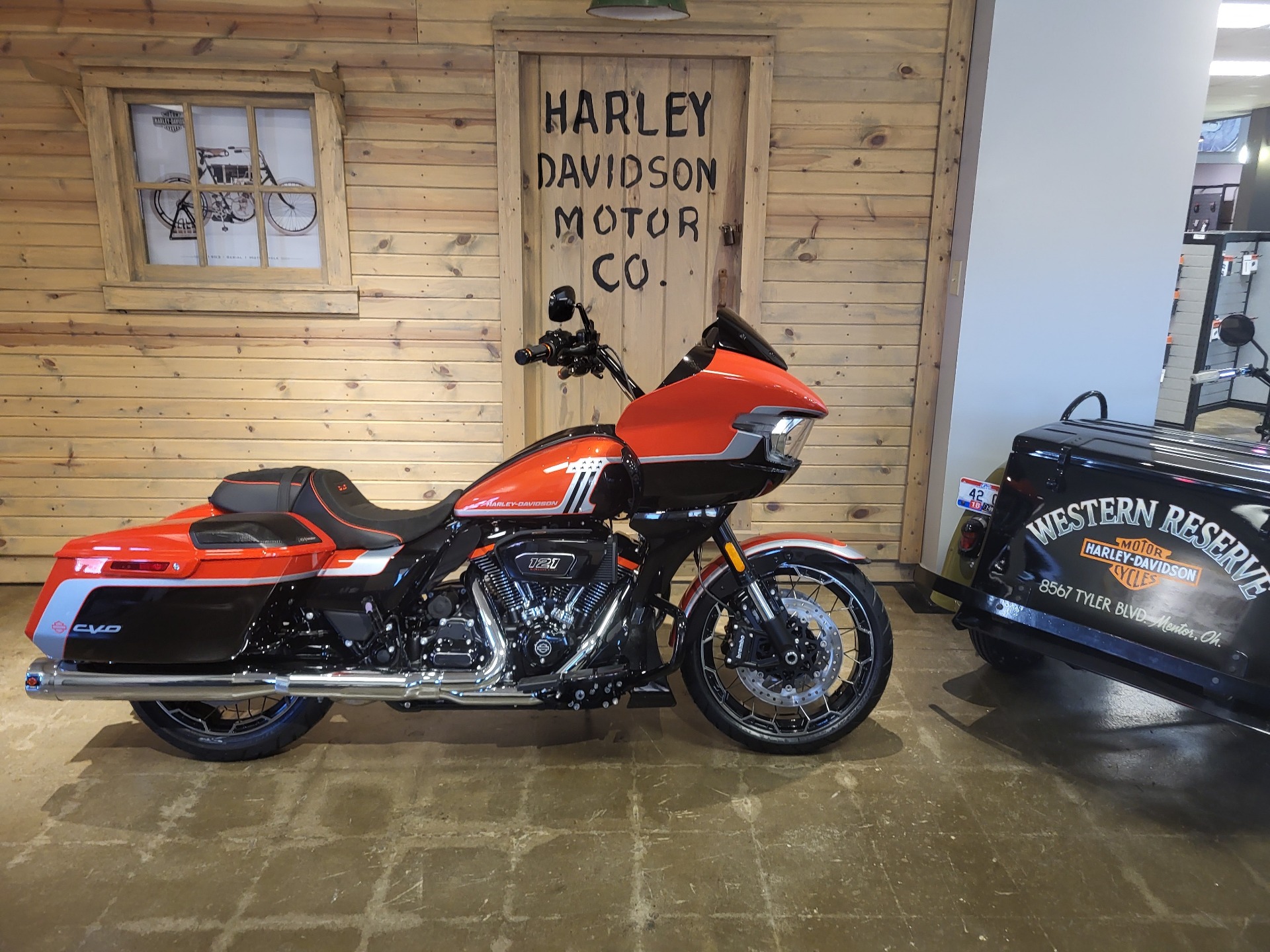 2024 Harley-Davidson CVO™ Road Glide® in Mentor, Ohio - Photo 1