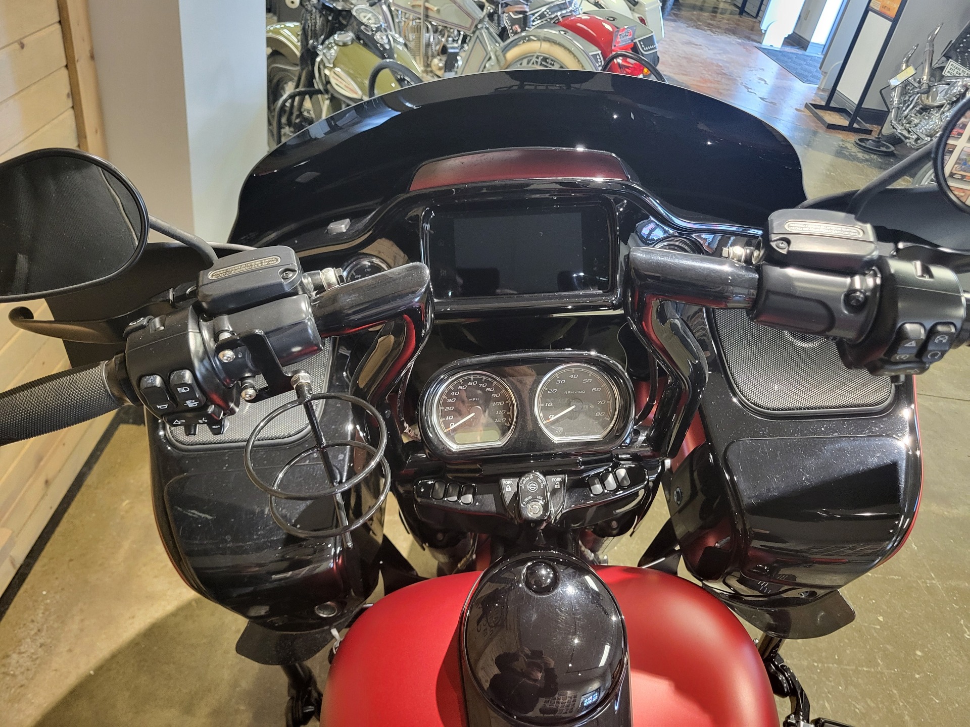 2019 Harley-Davidson Road Glide® Special in Mentor, Ohio - Photo 6