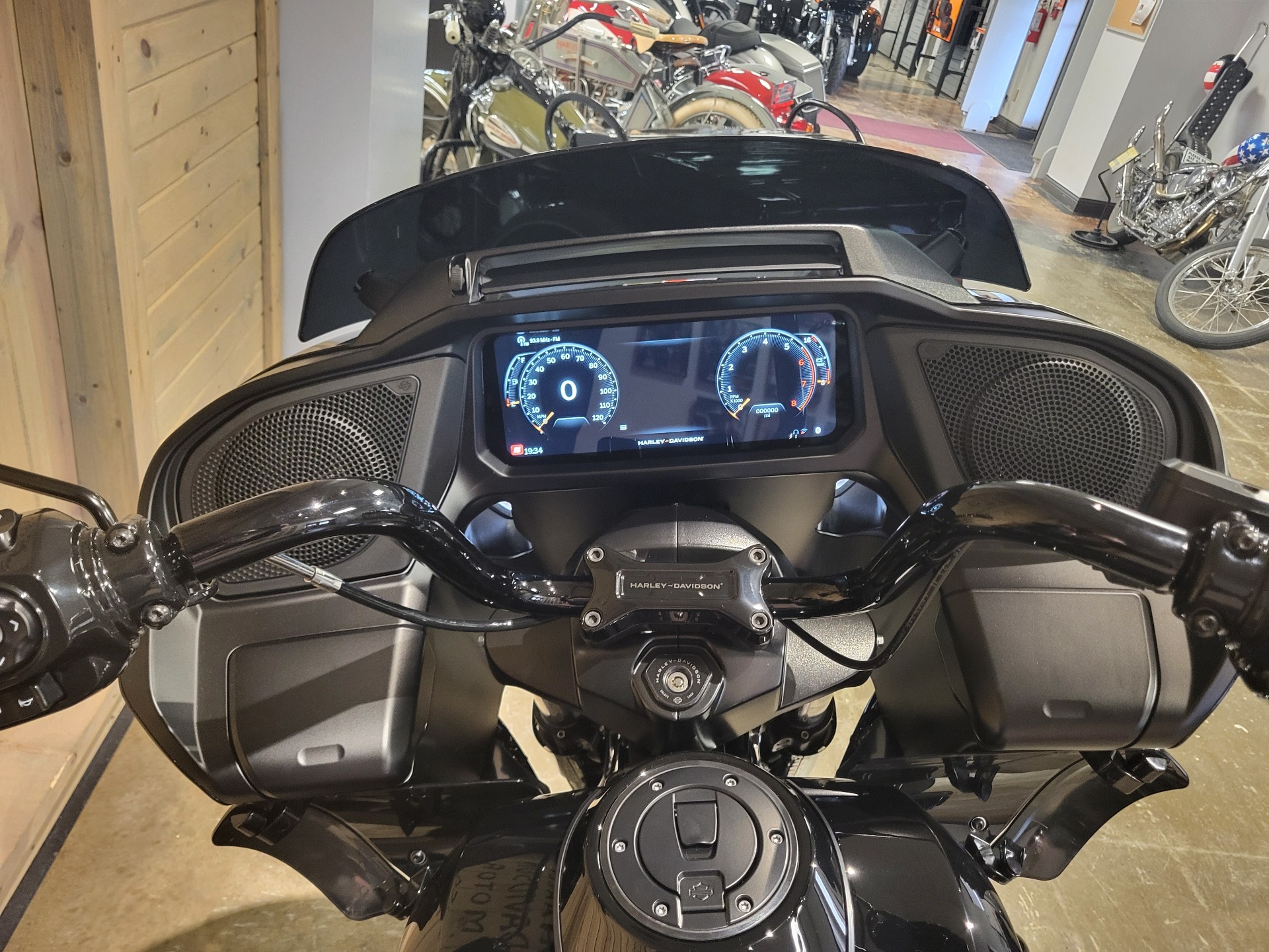 2024 Harley-Davidson Road Glide® in Mentor, Ohio - Photo 6