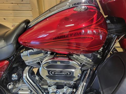 2016 Harley-Davidson CVO™ Street Glide® in Mentor, Ohio - Photo 2