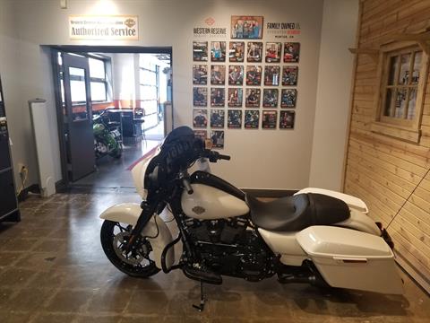 2022 Harley-Davidson Street Glide® Special in Mentor, Ohio - Photo 11