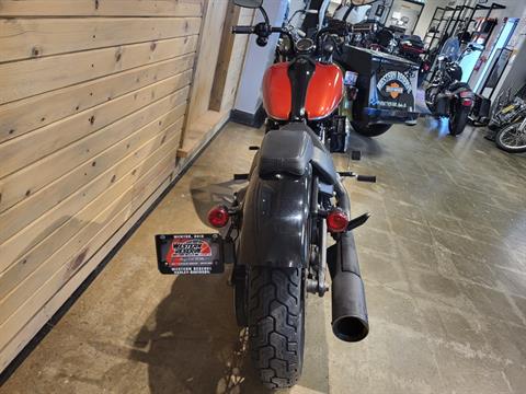 2011 Harley-Davidson Softail® Blackline™ in Mentor, Ohio - Photo 4