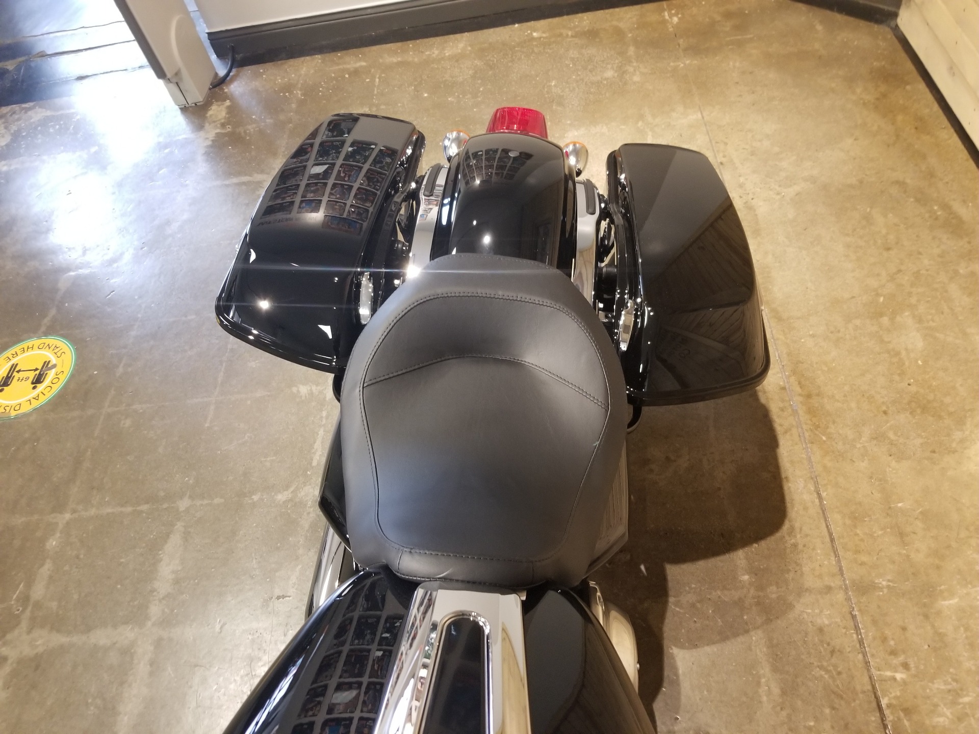 2022 Harley-Davidson Electra Glide® Standard in Mentor, Ohio - Photo 5