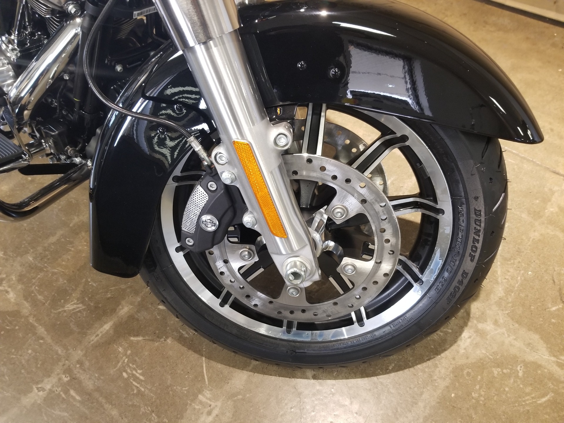 2022 Harley-Davidson Electra Glide® Standard in Mentor, Ohio - Photo 7