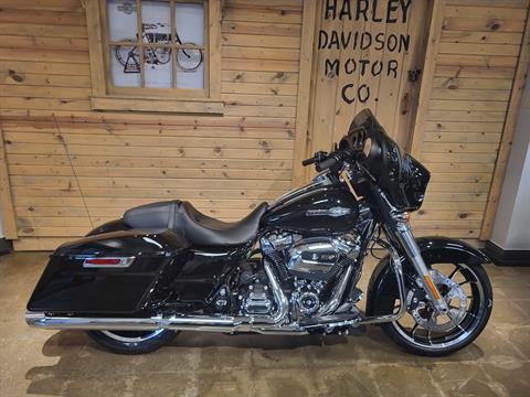 2023 Harley-Davidson Street Glide® in Mentor, Ohio - Photo 2
